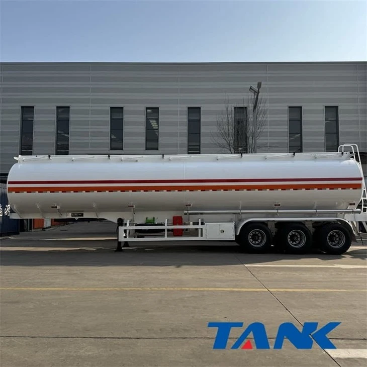 3 Axle Oil Tank Semi Trailer
